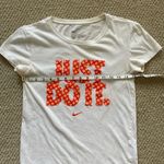 Nike  Graphic Just Do It Tee Classic T-Shirt 100% Cotton White Red Shirt XS EUC Photo 3