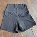 Aerie Women's Black Shorts Photo 0