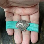 Boutique Turquoise & Silver Tone Beach Scallop Shell Hair Tie Bracelet Nautical Style Photo 1