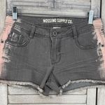 Mossimo Supply Co . Gray/Pink Bleach Dye Stretchy Jean Shorts w Unfinished Hem-9 Photo 0
