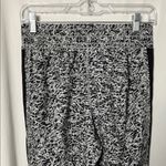 Lululemon For Love Crop Mini Ripple White Seal Grey / Black Size 4 Photo 6