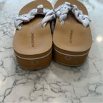NIB Mormirac Woman’s Beige White Braided Strap Thong Flip Flop Sandals Size 8 Tan Photo 3