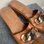 White Mountain  Jem Block Heeled Sandals Size 9 Wooden Brown Cushioned Footbeds Photo 4