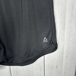 Reebok  Athletic 7" Shorts Women's Sz XL Pull-on Drawstring Black / Gray Lot of 2 Photo 2