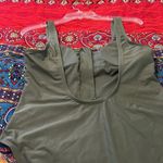 Cyn & Luca one Pc swimsuit excellent condition Green Size L Photo 6