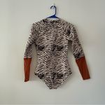 NWT Wet Swimwear Eliana Zebra Print Long Sleeve Swimsuit Wetsuit Size M Size M Photo 6