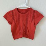 Out From Under  top size medium / large  Photo 0