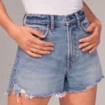 Abercrombie & Fitch  THE CUTOFF SHORT HIGH-RISE / DARK WASH / SIZE 28/6 Photo 1