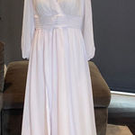 Women’s Full Length Chiffon V Photo 0