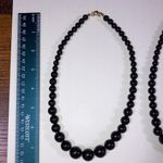 Lot of 4 black bead necklaces Photo 1