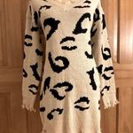 Lavishly Paris NWT, Designer Distressed Sweater Dress. Size Medium Photo 4