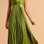 Abercombie Athletics NWT Abercrombie & Fitch green Pleated Cut Out Maxi Photo 0