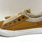 Blowfish Playdoe Washed Sneaker Tan Size 8 Photo 3