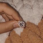 Boutique Gold Diamond Ring Photo 0