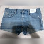 Hollister Ultra Low-Rise Ripped Medium Wash Mini Denim Shorts NWT size 2 w26 y2k Photo 4