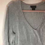 Lane Bryant Sweater Silver-Grey V Neck Sweater Sz 22/24 (3X) GUC Chunky Knit Photo 3