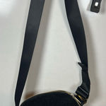Lululemon  Crossbody Bag Black Belt Photo 0