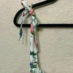 Old Navy Floral tie strap Tank sz 2x plus size flowers flowy smocked summer Photo 2