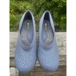 Bzees  Fusion Washable Slip On stretchy boat Shoes Gray /Silver Sz 9.5 Photo 4