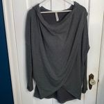 Athleta 486073 Purana Soft Nirvana Gray Wrap Cover Sweatshirt Hoodie W-246 Sz M Photo 4