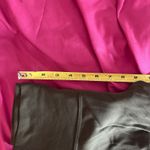 Lululemon Women's Align Crop 21" Olive Green High Rise Yoga Pants Size 4 Photo 4