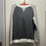 Zyia Women's Gray and Cream  Sweater Photo 3