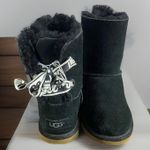 UGG  Bailey Bow II 1100492K Black Suede Slip On Winter Boots Big Girls US 6/W7 Photo 0