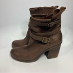 Lucky Brand Orenzo brown leather boots block heel buckle women’s size 8.5 trendy Photo 3