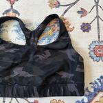 Athleta  Women's Black Camo Print Ultimate Medium Impact D-DD+ 1X Racerback Photo 1