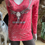 Cowgirl Hardware Hunters V Photo 0