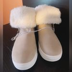 Madden Girl Beige Tan Cream Velvet Boho Fur Moccasin Flat Ankle Zip Booties NWT Photo 8