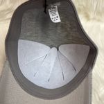 Zyia  Ash textured baseball hat Photo 5