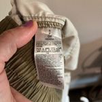 Old Navy  Women's Olive Linen Blend High Waist Shorts Photo 5