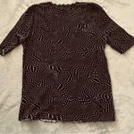 Liz Claiborne Petite Ruffle Hem Short Sleeve V-neck w/Optical Illusion Dot Print Photo 4