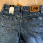 Lee NWT Women's Legendary wide leg cropped denim high rise Jeans Size 6 Photo 3