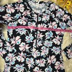 Bar III floral 3/4 zip pullover sz XL NWT Photo 4