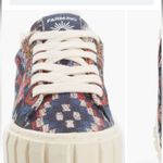 Farm Rio NEW  Sneakers Ainika Floral Platform Faux Fur Lined Tennis Shoes 7.5 Photo 4