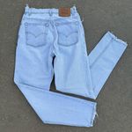 Levi's 90s Levi’s 550 Relaxed Fit Tapered Leg Ladies 10 REG Light Blue Jeans worn in Photo 1