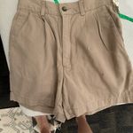 Dockers Vintage  khaki size 2 petite pleated shorts Photo 2