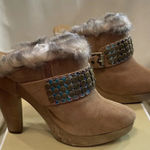 Michael Kors MMK 9M Khaki Suede Collette Faux Fur Stud Buckle Mules Clogs Photo 0