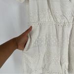 Alice + Olivia  Eyelet Lace Romper Wrap Puff Sleeve White Exposed Zipper Size‎ 6 Photo 9