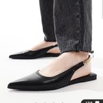 ASOS  Design black flats.  With chain size 9 Photo 0