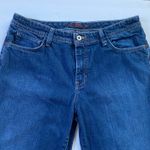 Eddie Bauer  Womens Shaped Fit Flare Bootcut Jeans Dark Wash Stretch Denim 10T Photo 2