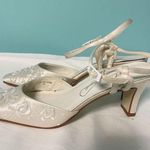 Michaelangelo  Vanessa Beaded White Bridal Heels Wedding Mother of Bride 5B S-341 Photo 6