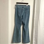 Good American NWT  Women’s Jeans Denim Fray Cut Waist Flare Light Wash Size 15 Photo 1