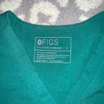 FIGS Scrub Top Photo 1