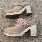 Dolce Vita Wooden Clogs Light Cream Suede Braided Leather adorns Top 8.5 Tan Photo 4