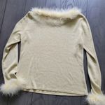Gold silk sweater with faux fur details Euro X Size L Photo 3