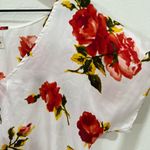 Show Me Your Mumu White Floral Rose Satin Blouse Top Size Small Photo 3