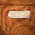 Everlane Waffle Knit Shirt Womens Medium Rust Brown Cotton Henley Long Sleeve Photo 3